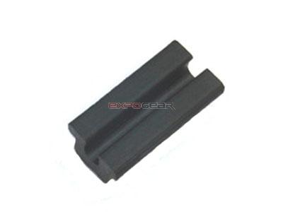 1355703 - INJECTION PIPE SHIM